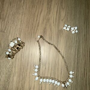 Gold and White Jewelry‎ Set